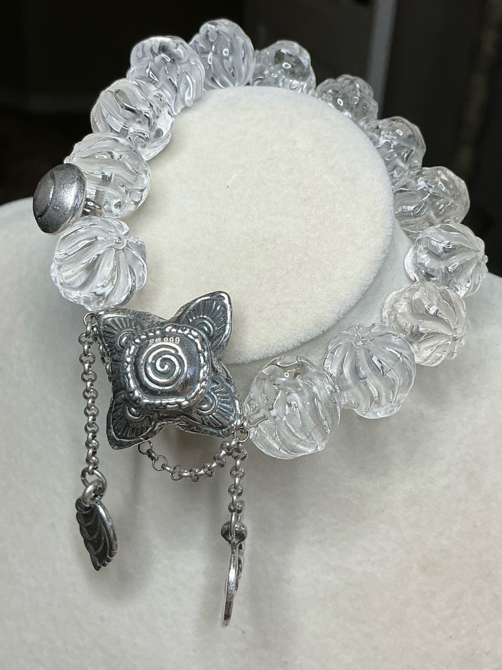 Nine Tail Fox Clear Quartz Gold Rutile Beads with 999 Silver Star Accent - Picture 8 of 9
